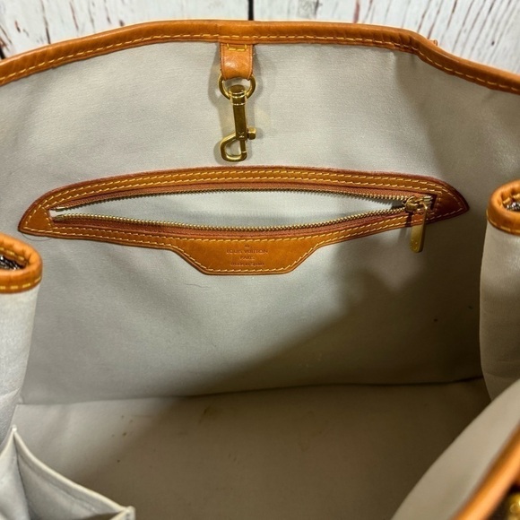 LOUIS VUITTON Dentelle Batignolles Horizontal Bag Limited Edition Silver EUC - Picture 10 of 17